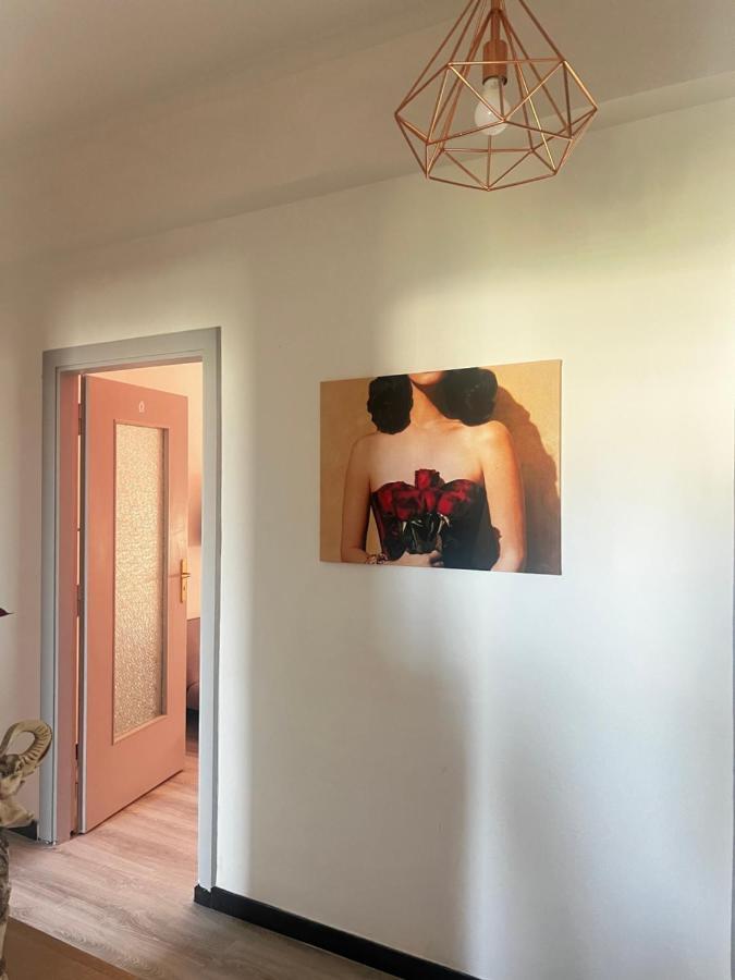 فندق Shiva House نابولي المظهر الخارجي الصورة