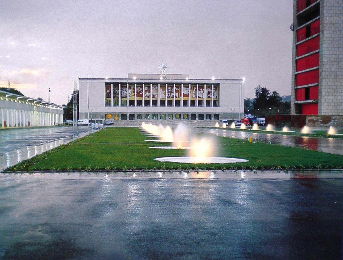 فندق Shiva House نابولي المظهر الخارجي الصورة