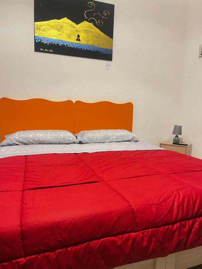 فندق Shiva House نابولي المظهر الخارجي الصورة